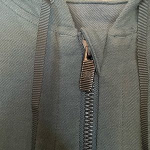 Lululemon green zip up sweatshirt